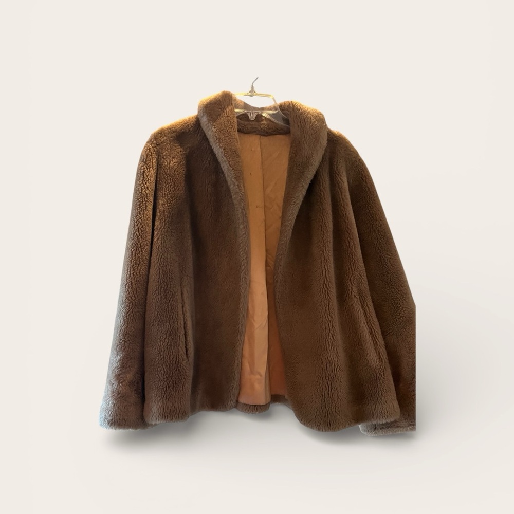 Vintage Elegant Brown Teddy Jacket - Ms. Thang! Wears this with no shame.